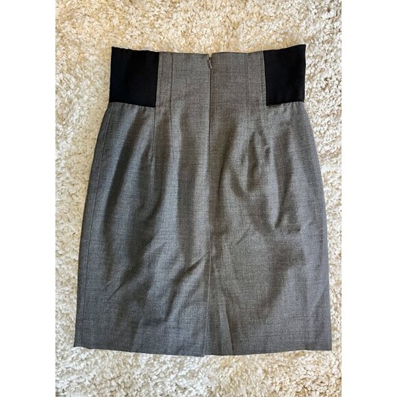 BCBG Max Azria Gray Pencil Skirt With Black Stretch Panels Size 0 - Picture 4 of 4